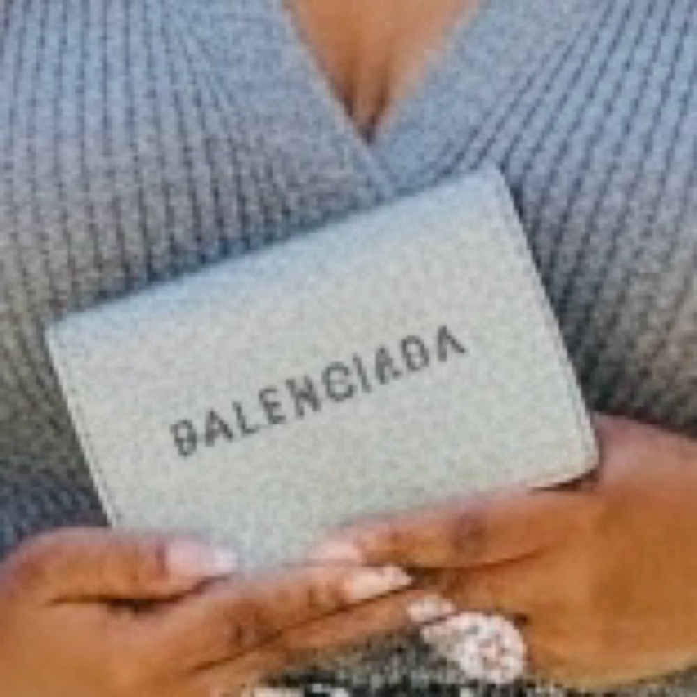 BALENCIAGA Silver/Gray Glitte Everyday Mini leather Wallet, EUC - Picture 10 of 17